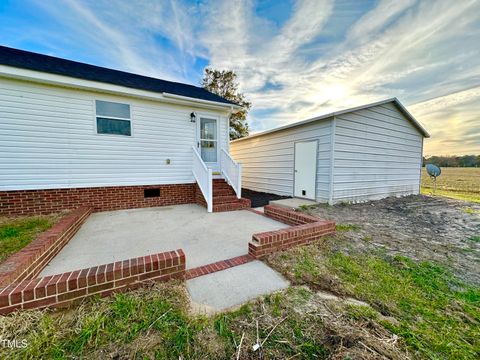 A home in Kenly