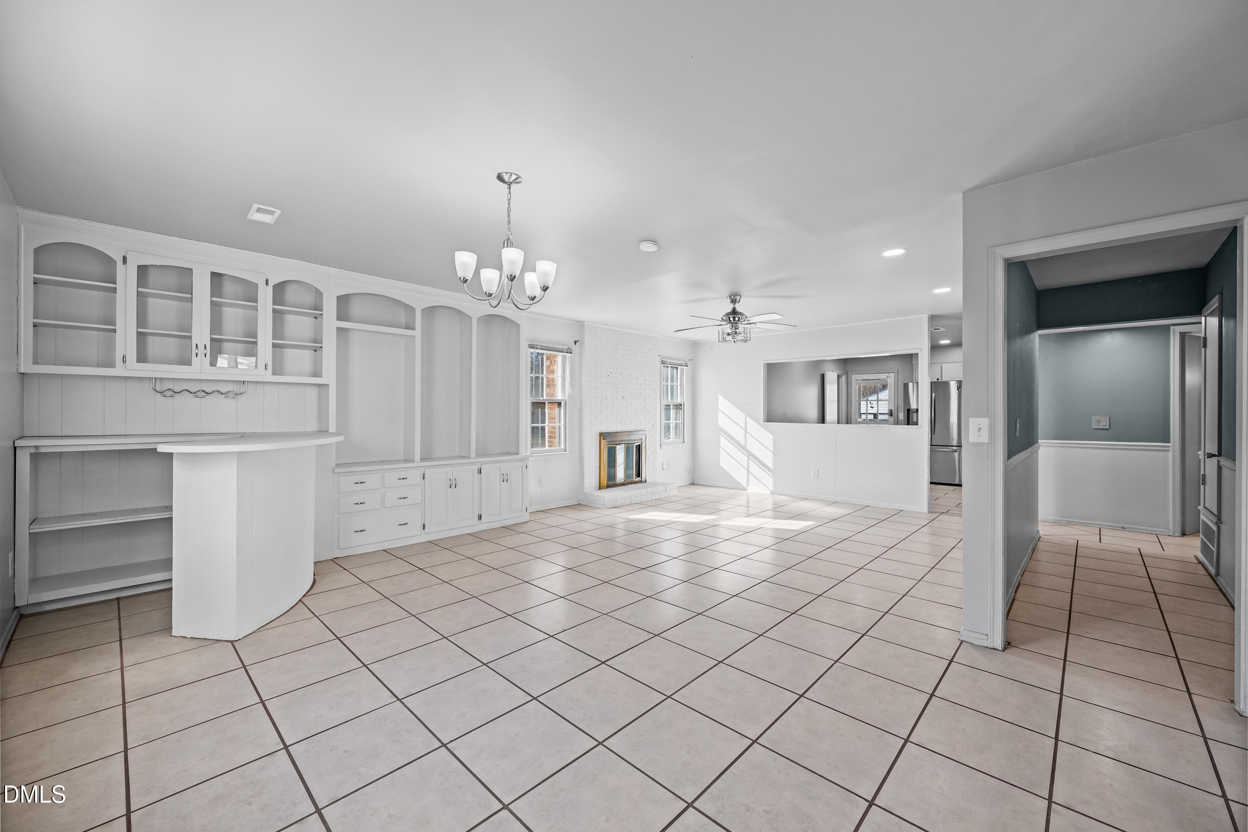 2340 Buckingham Road