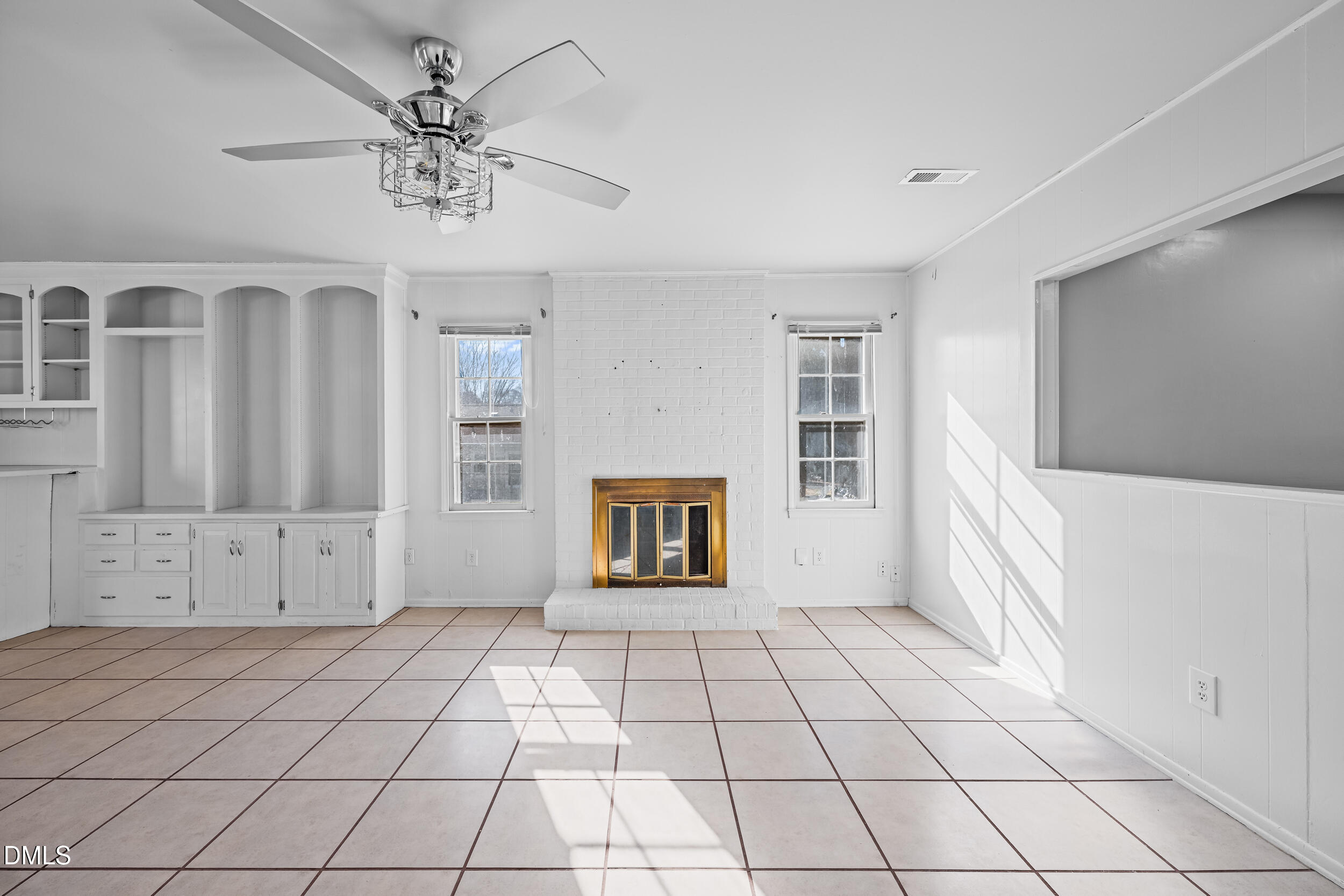 2340 Buckingham Road