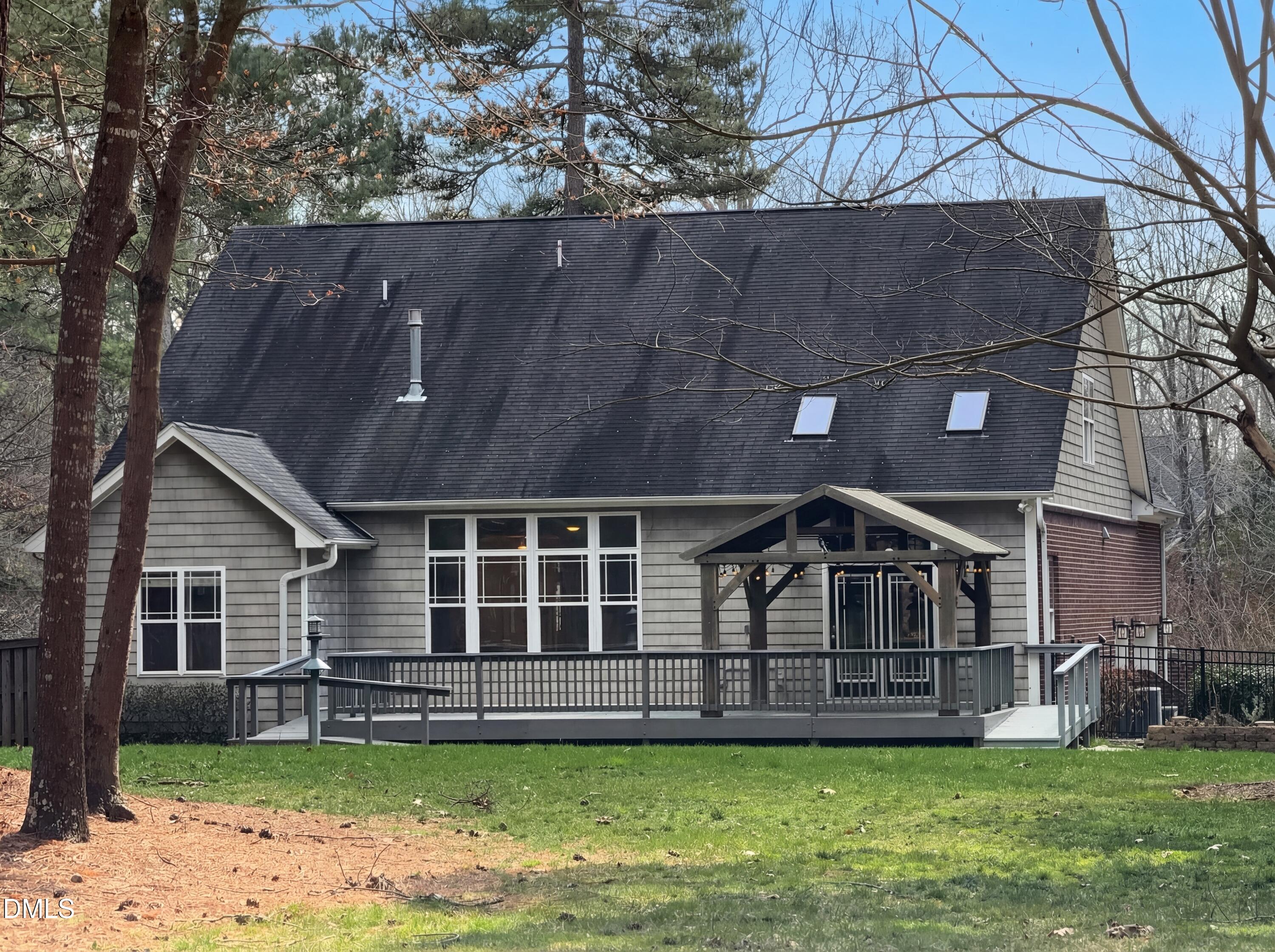 1001 Lake Valley Drive