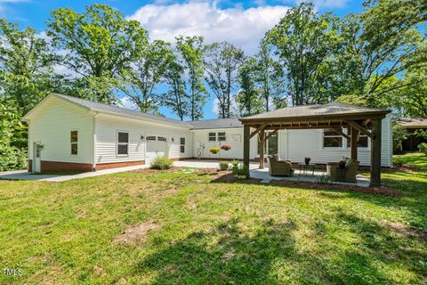 418 S West Street Cary NC 27511