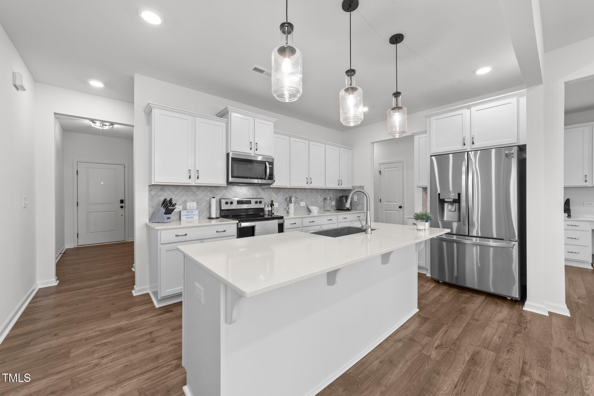 125 Paperwhite Place
