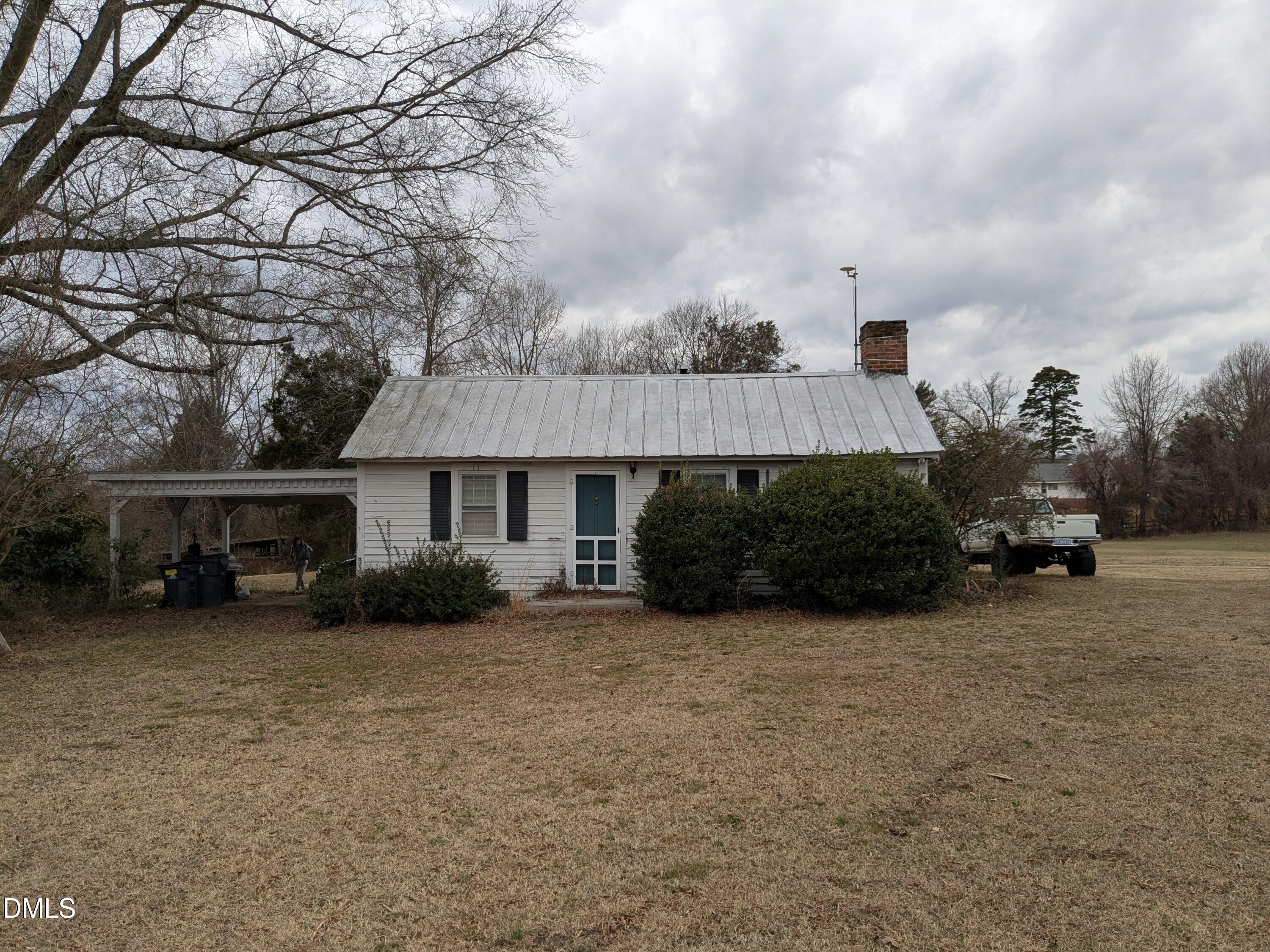 301 W Thorndale Drive