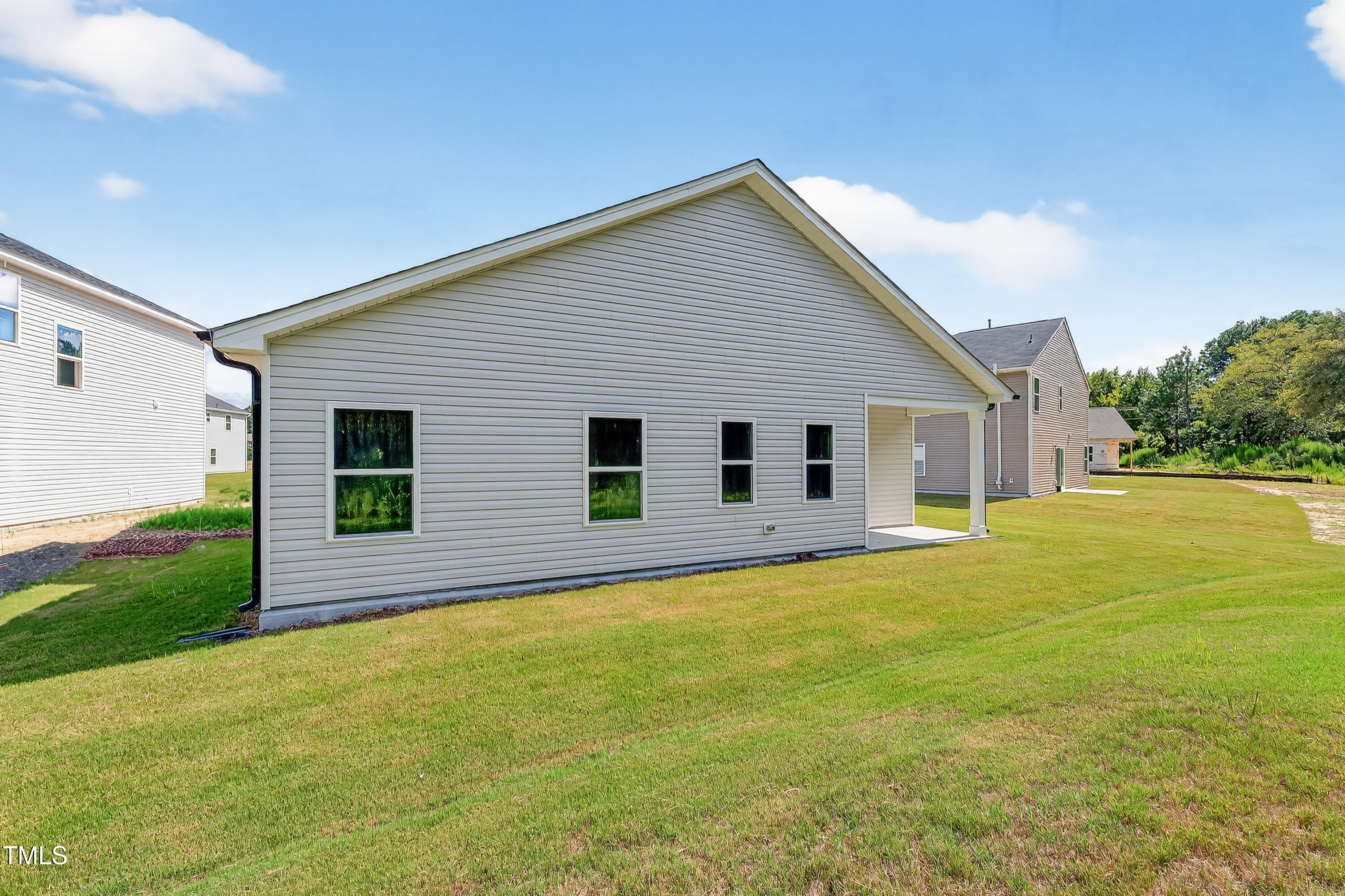 425 Hallingsfield Way