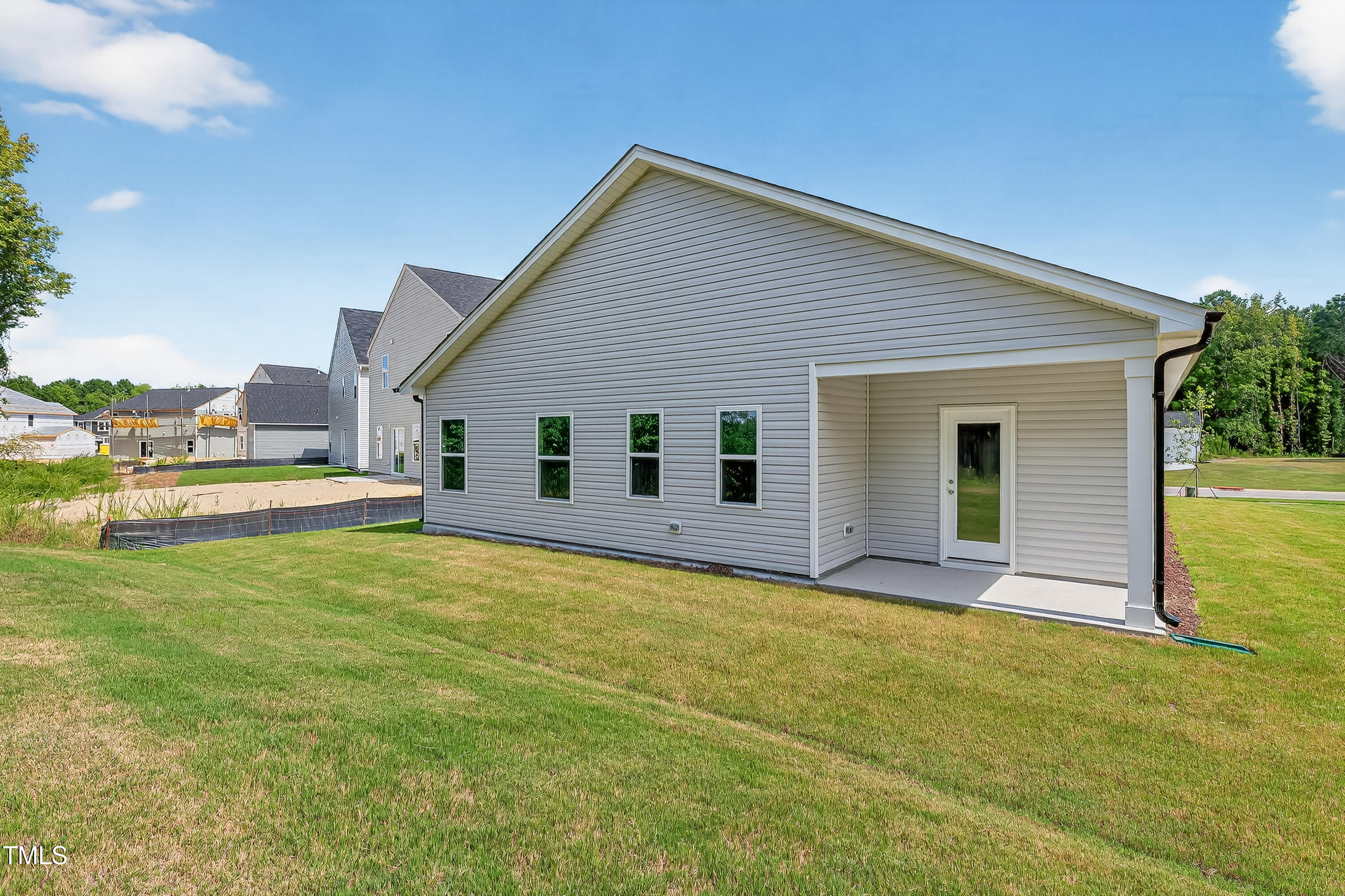 425 Hallingsfield Way