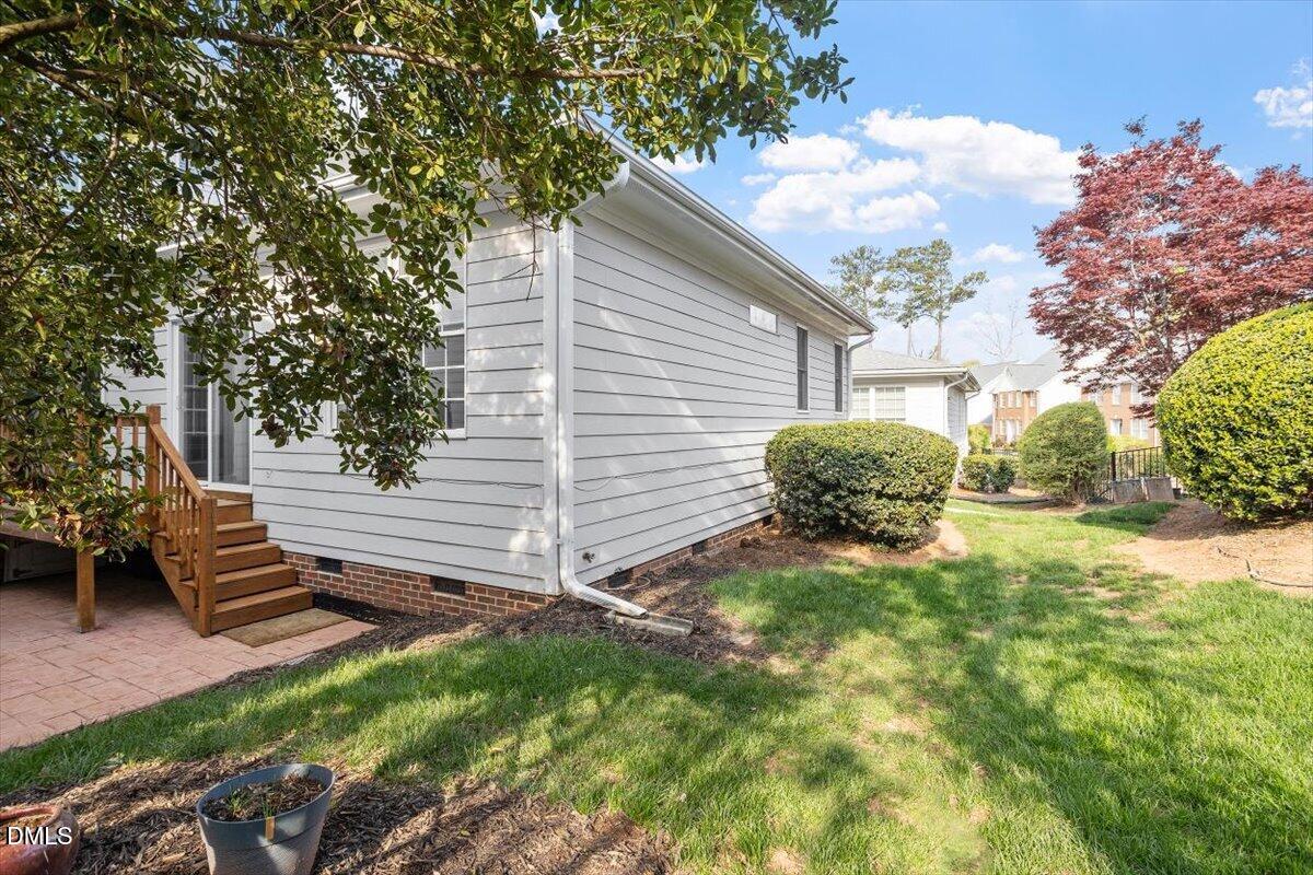 108 Alden Village Court