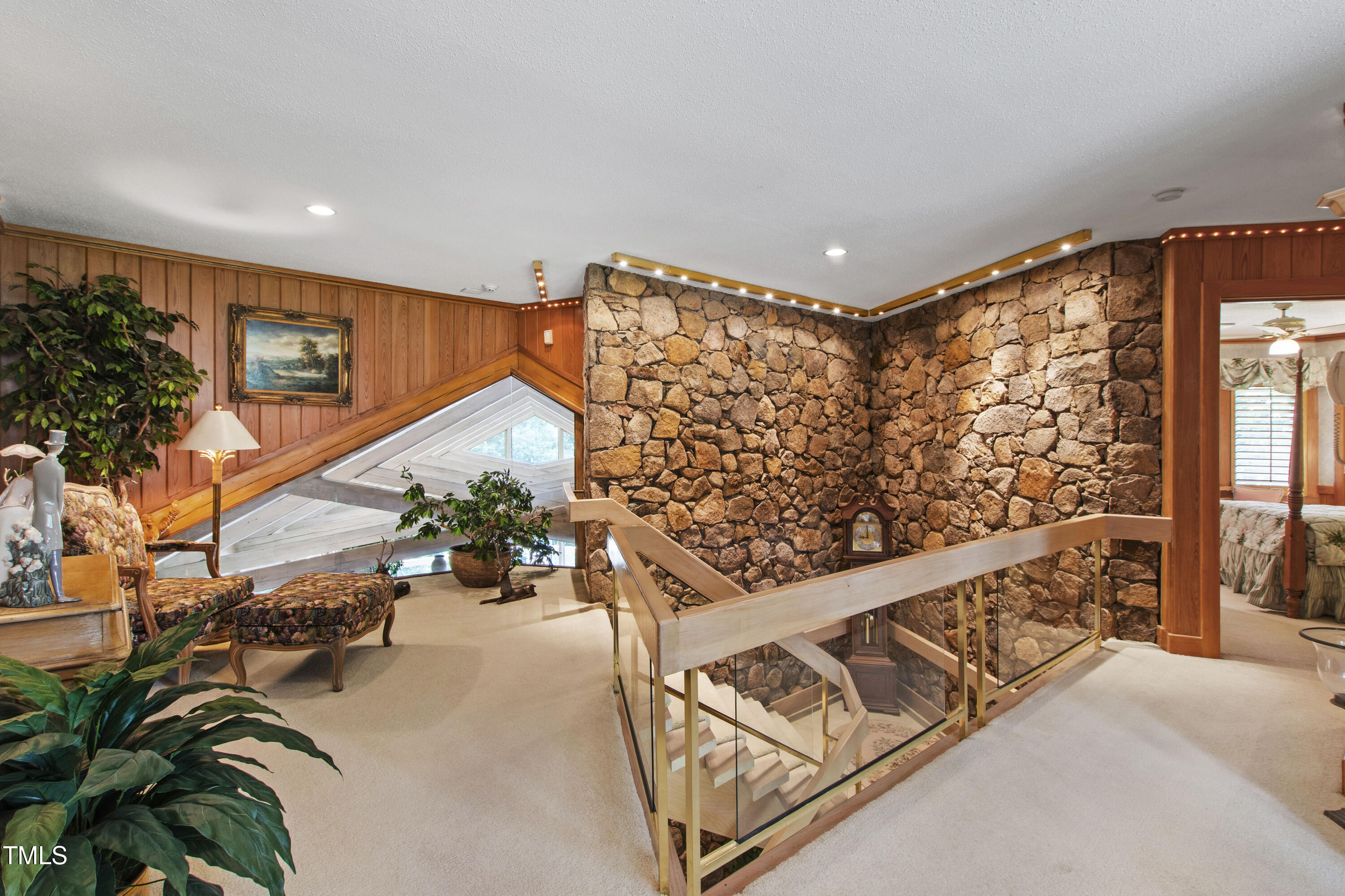812 Kenmore Road