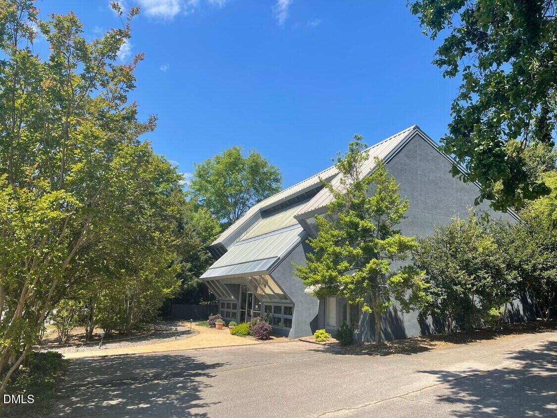 850 W Morgan Street