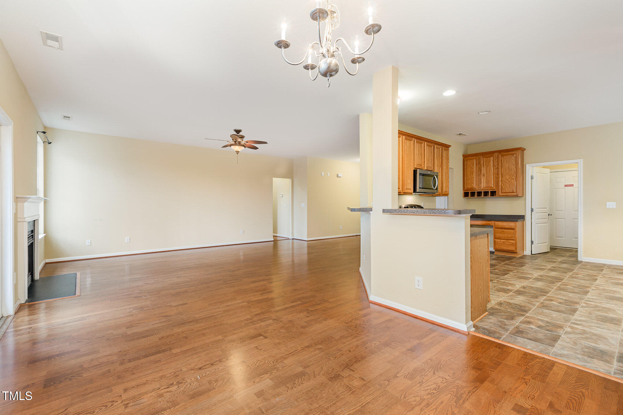 2204 Regent Court