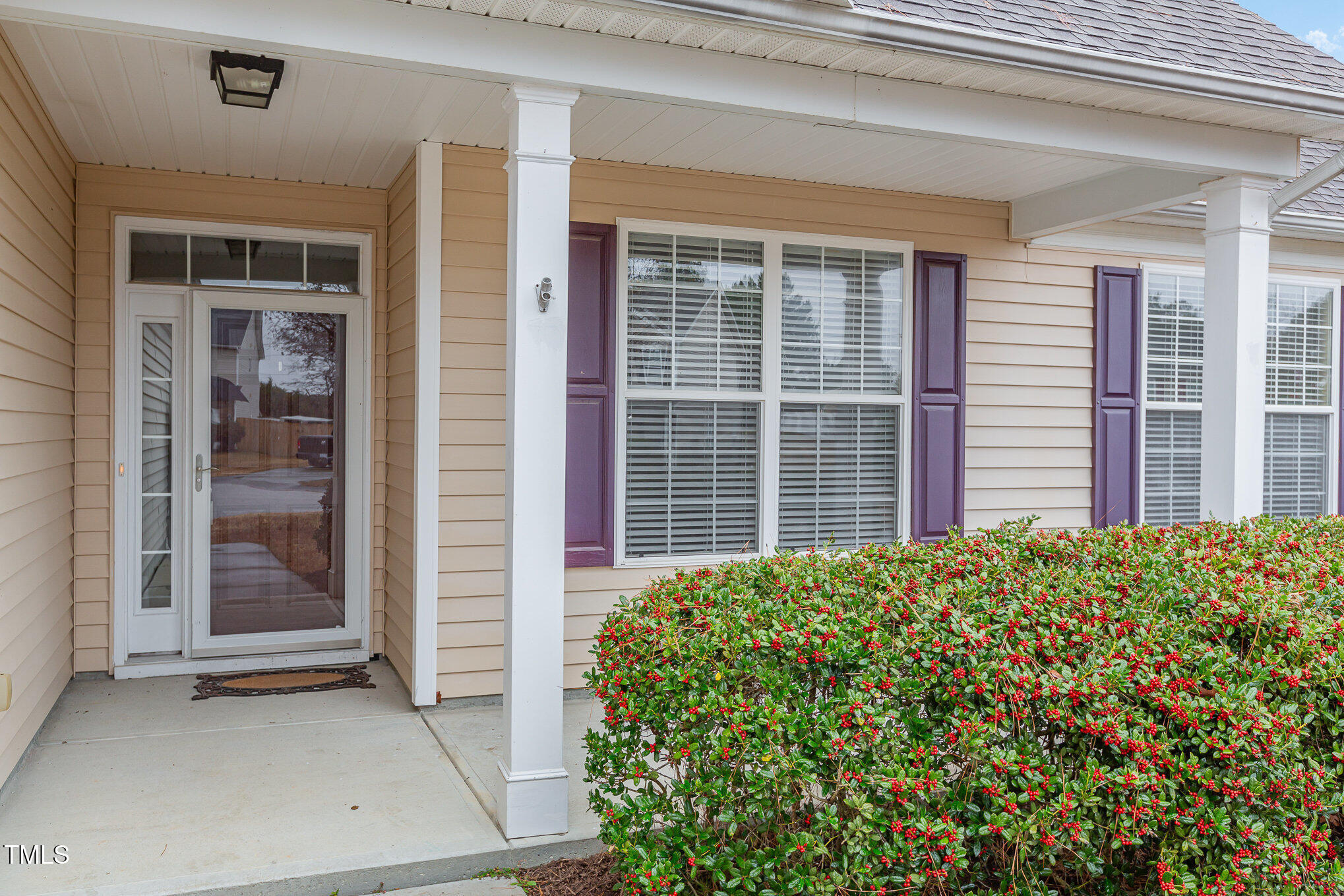 2204 Regent Court