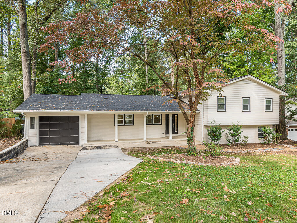 5025 Quail Hollow Drive
