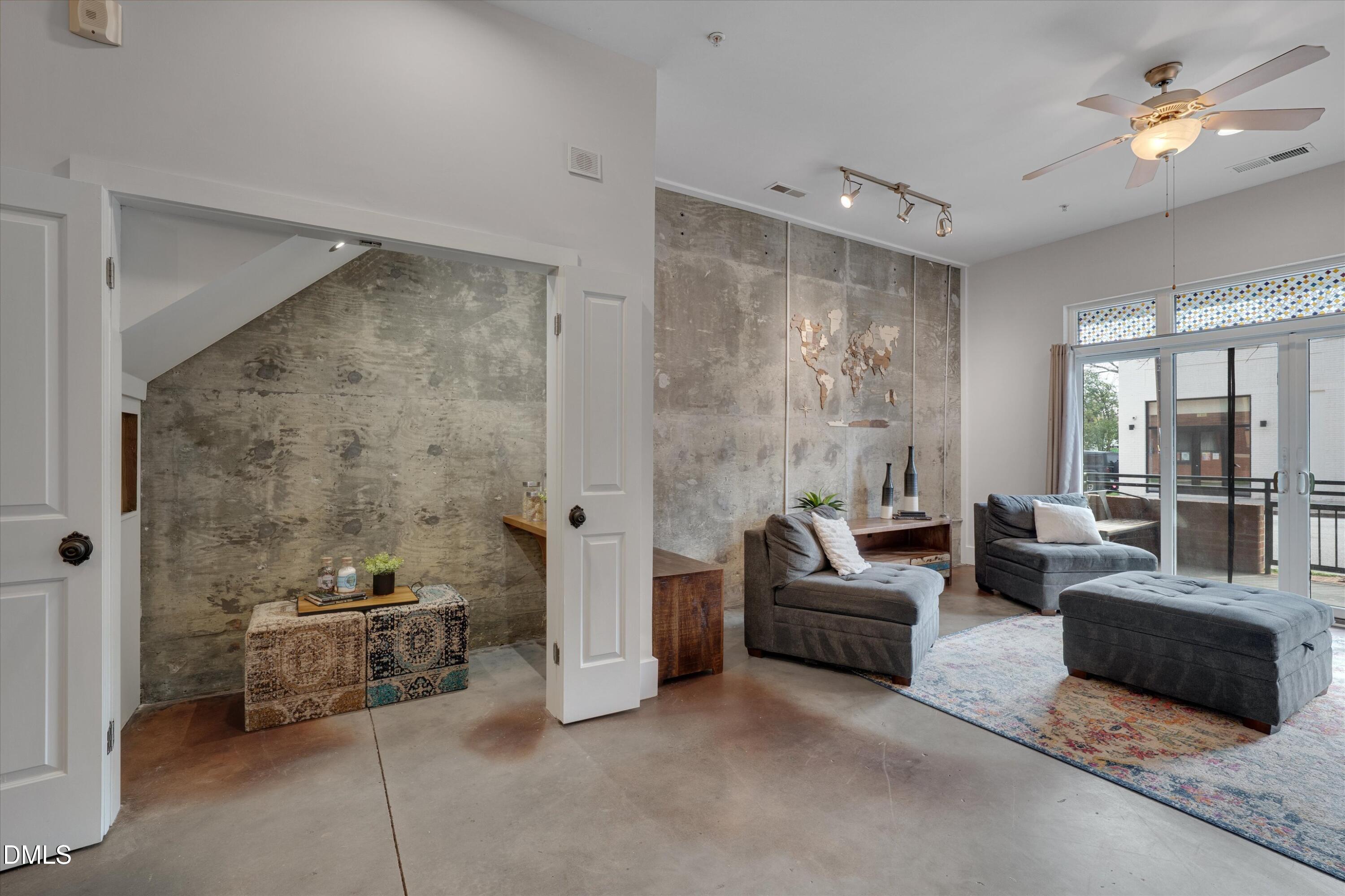 444 S Blount Street 120