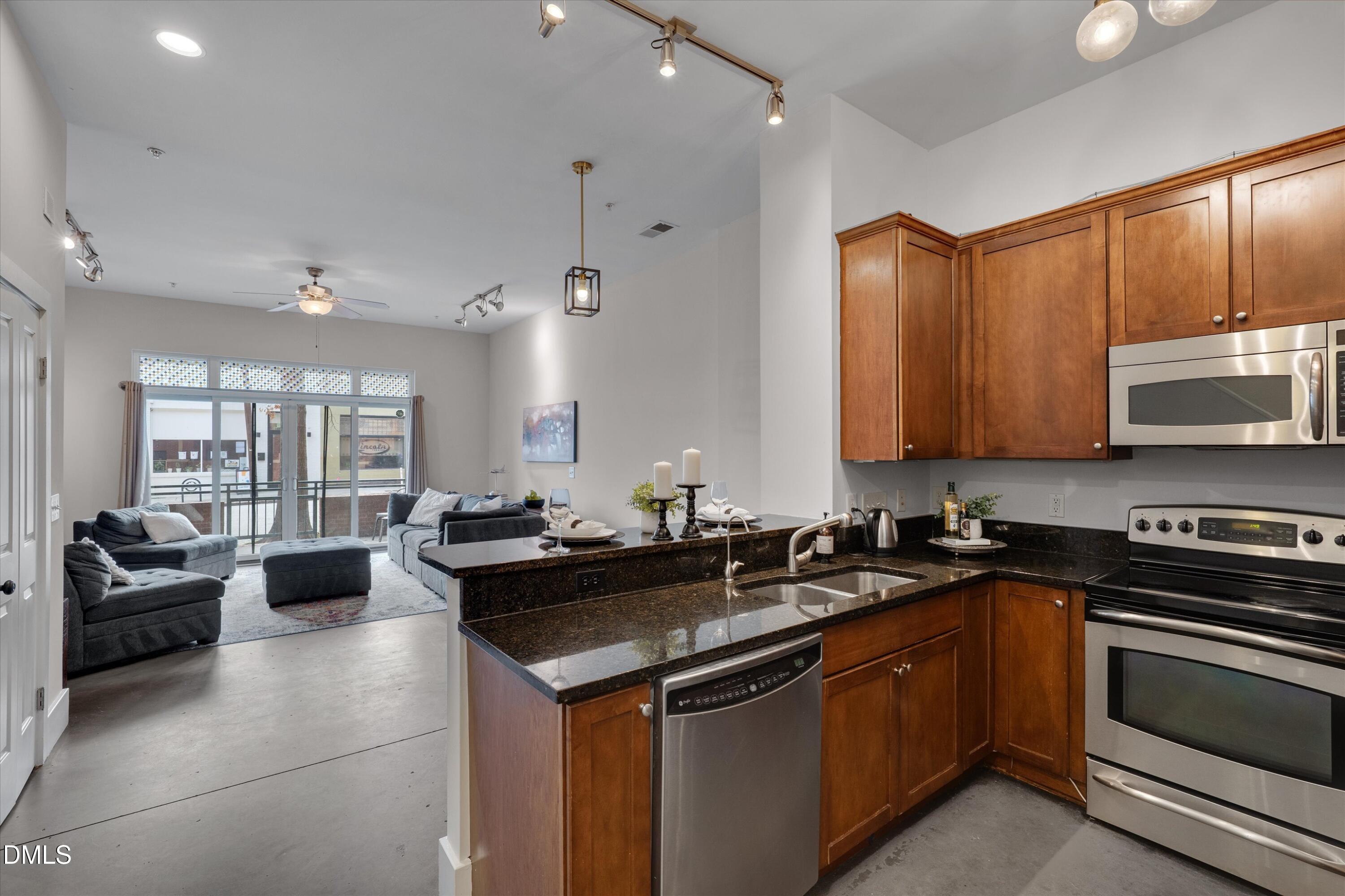 444 S Blount Street 120