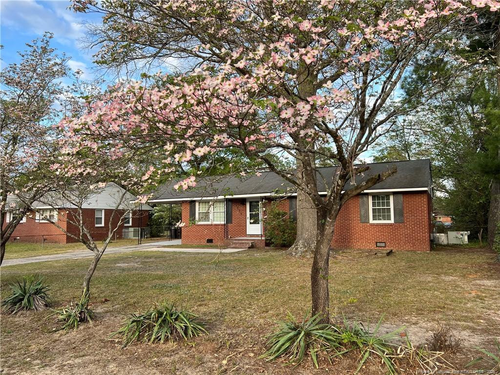 1939 Crestview Drive