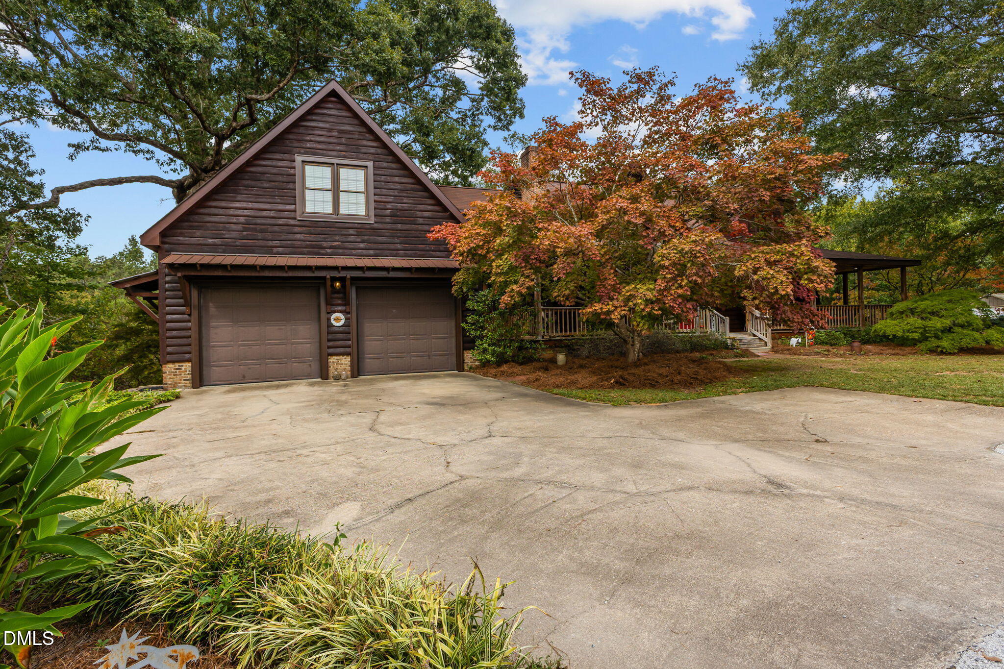 6591 River Road