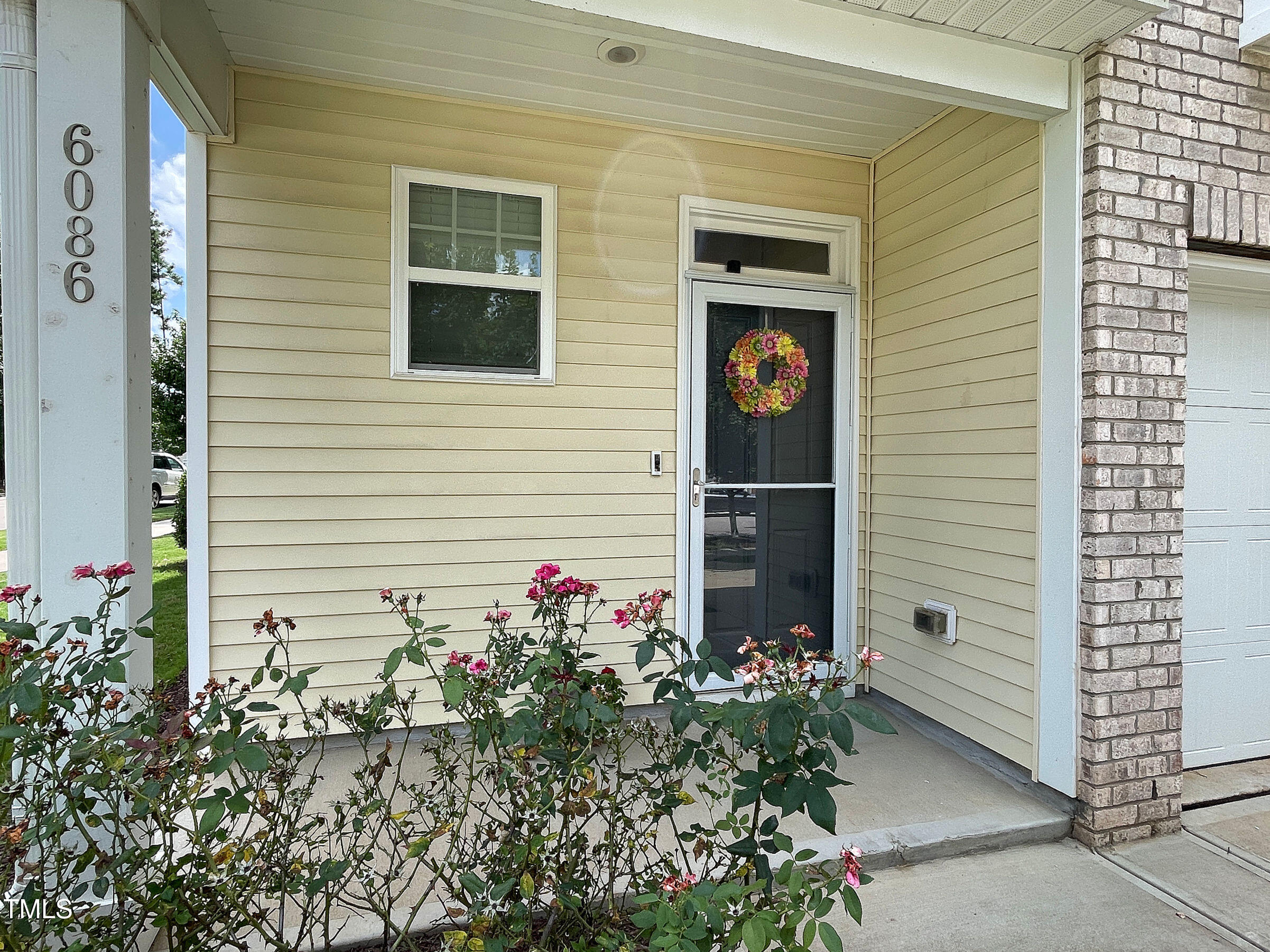 6086 Beale Loop
