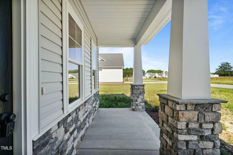 A home in La Grange