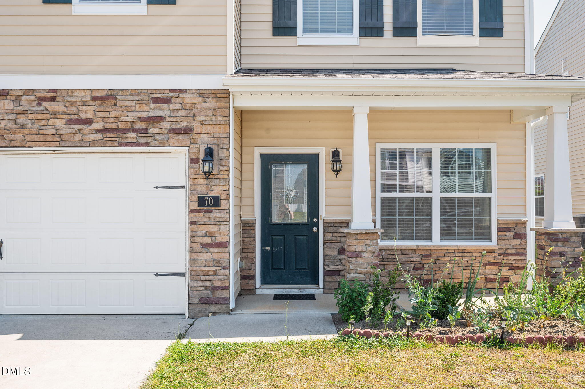 70 Gaillardia Way