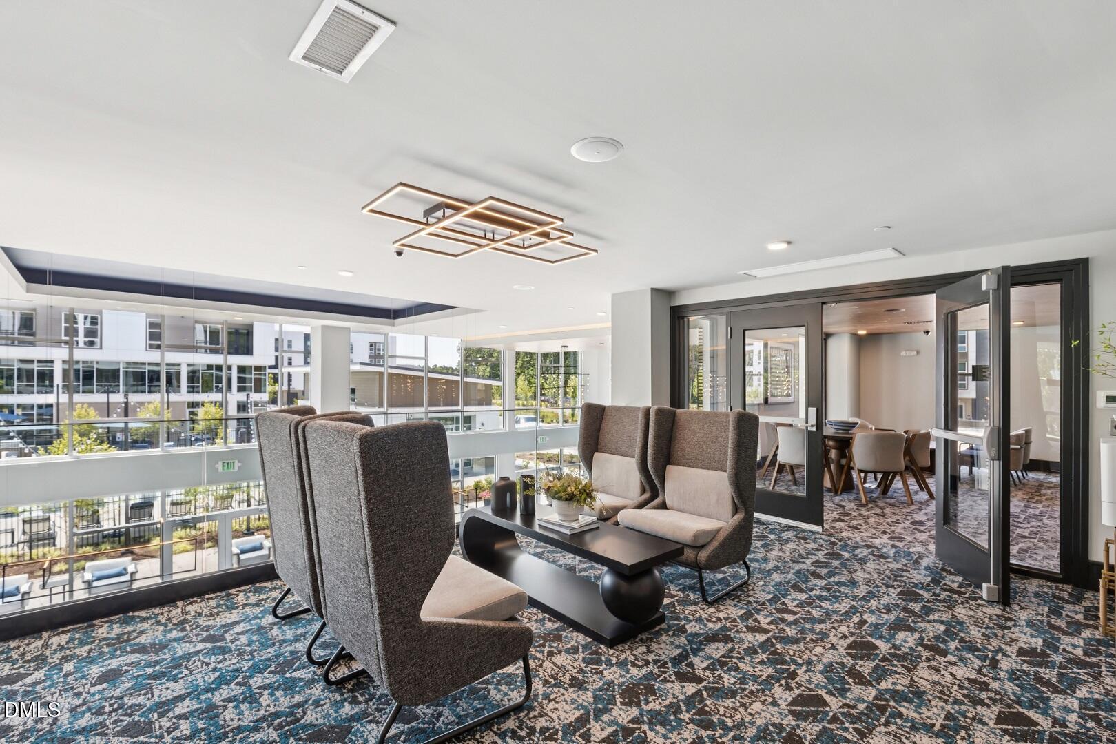 Chapel Hill, North Carolina 27517, United States, 1 Bedroom Bedrooms, ,1 BathroomBathrooms,Residential,Active,192594