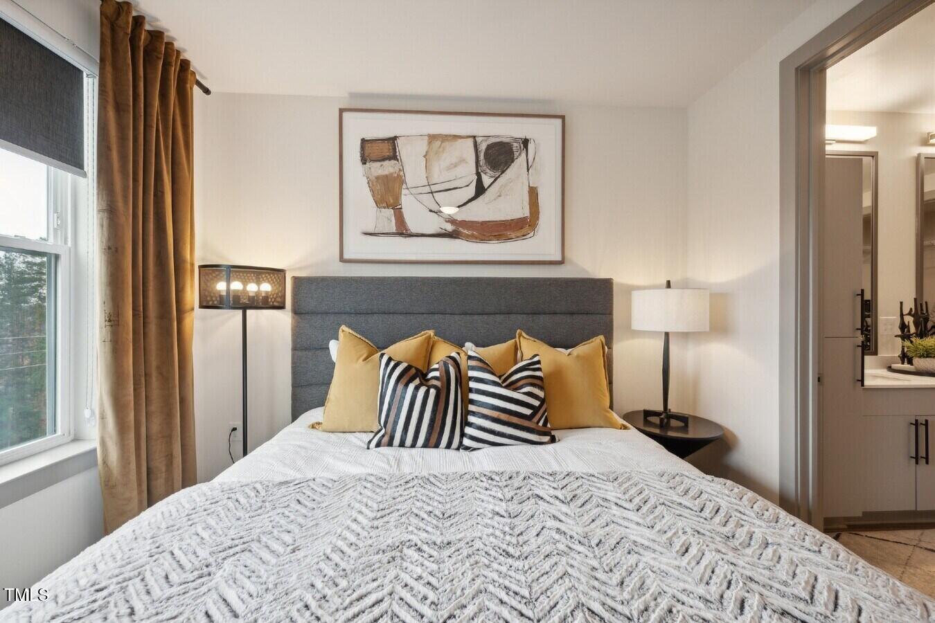 Chapel Hill, North Carolina 27517, United States, 1 Bedroom Bedrooms, ,1 BathroomBathrooms,Residential,Active,192594