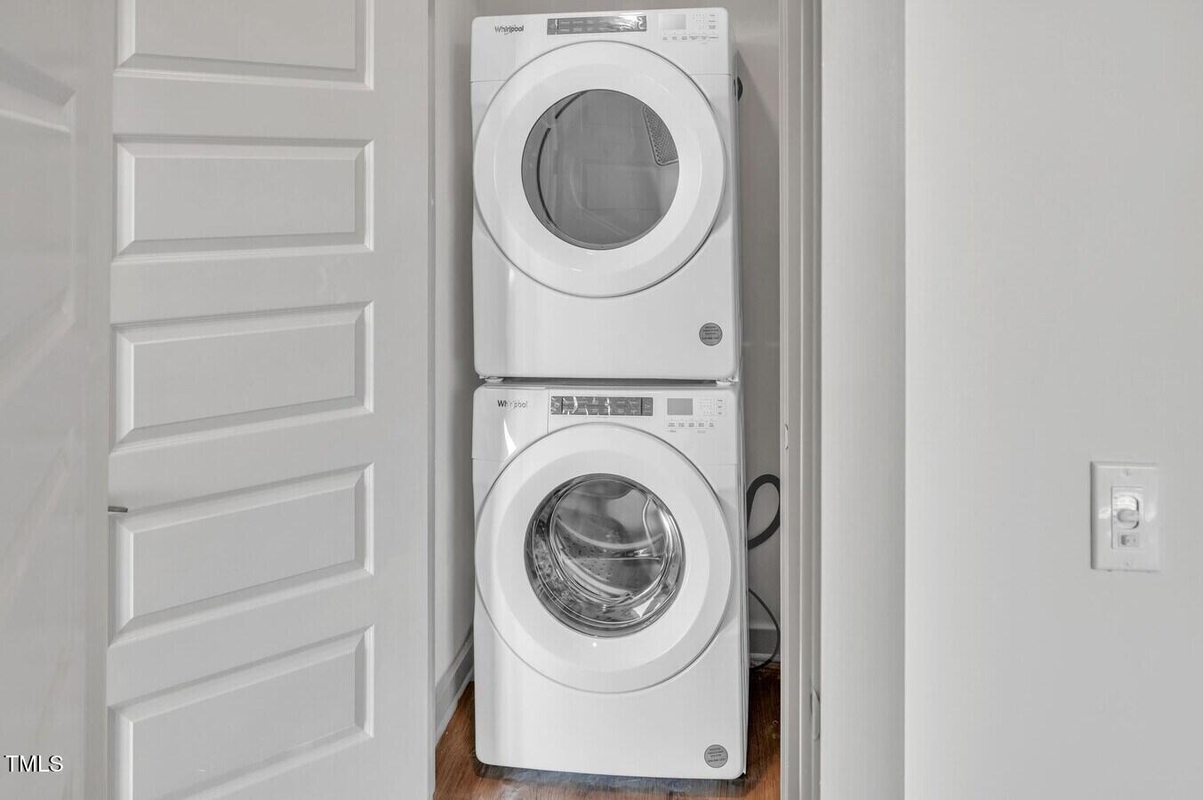 Chapel Hill, North Carolina 27517, United States, 1 Bedroom Bedrooms, ,1 BathroomBathrooms,Residential,Active,192594