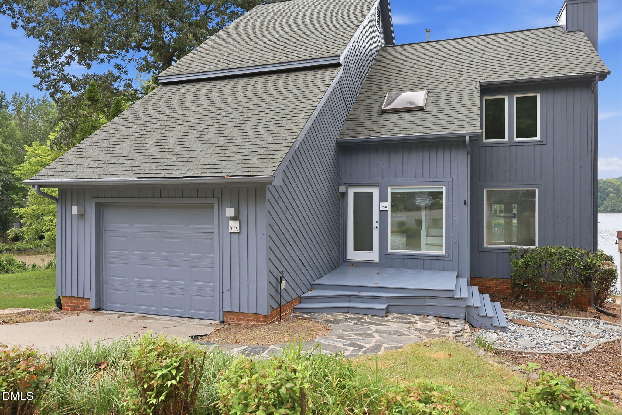 108 Mainsail Drive