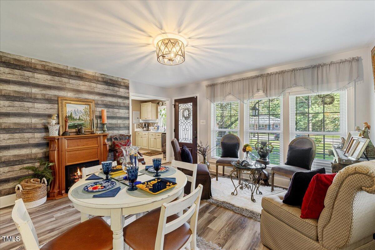 415 Edward St Street