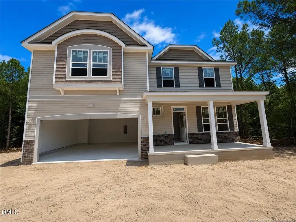 605 Grand Griffon Way, Lillington, NC, 27546