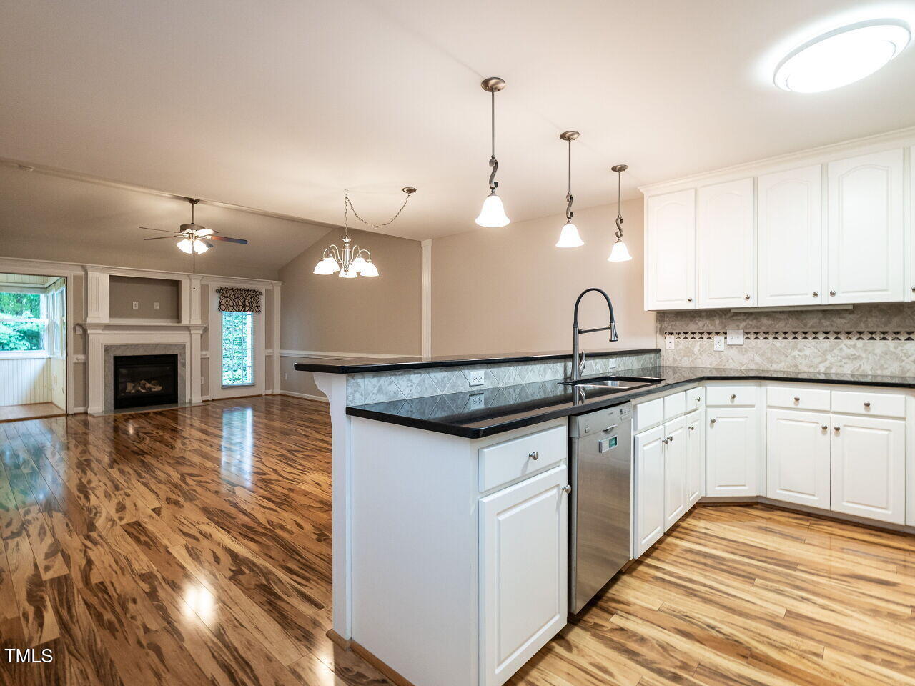 3008 E Cotton Gin Drive