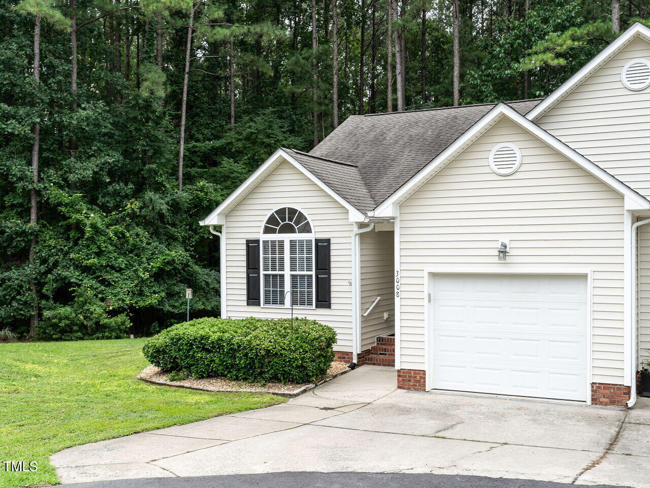 3008 E Cotton Gin Drive