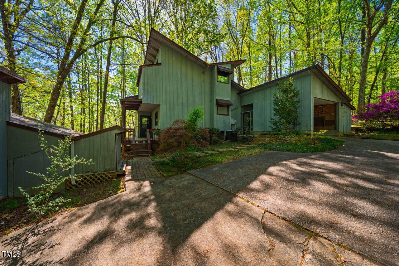 3719 W Cornwallis Road
