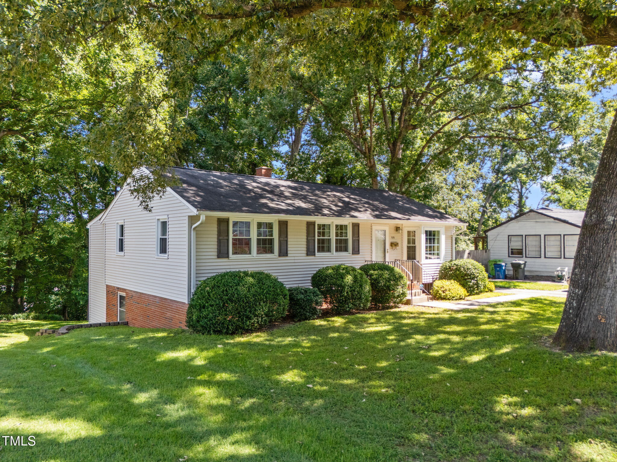 525 Barksdale Drive