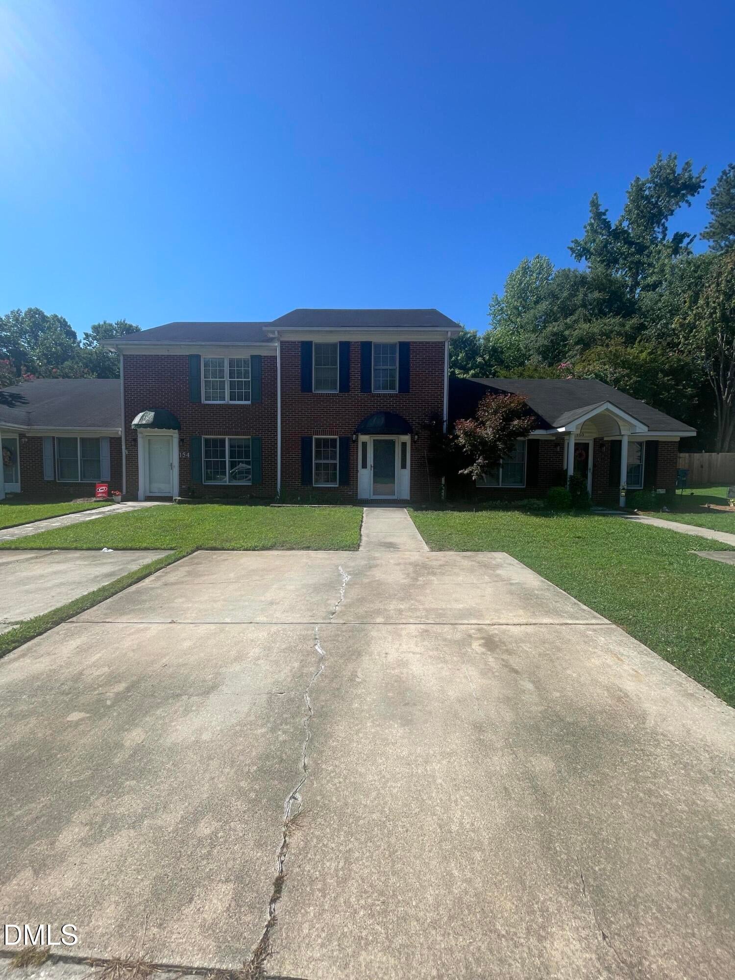 152 Rollingwood Drive