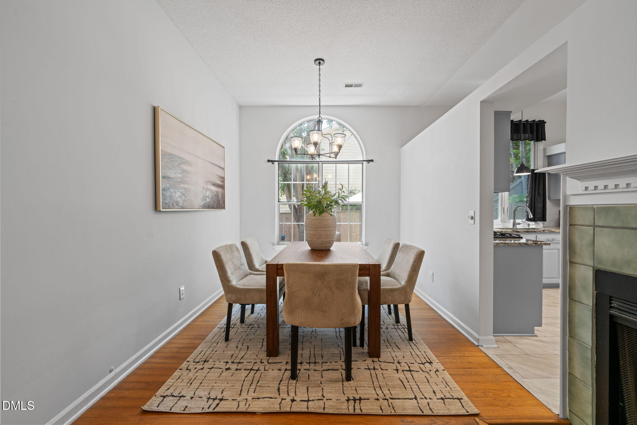 111 Carriage Circle
