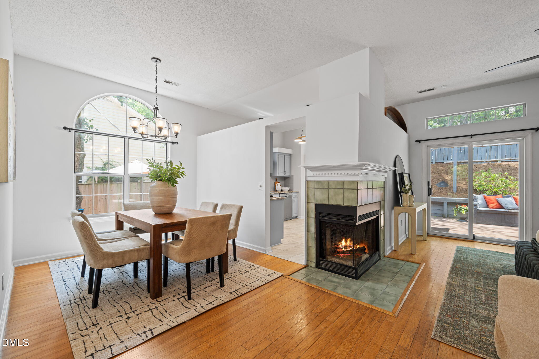 111 Carriage Circle