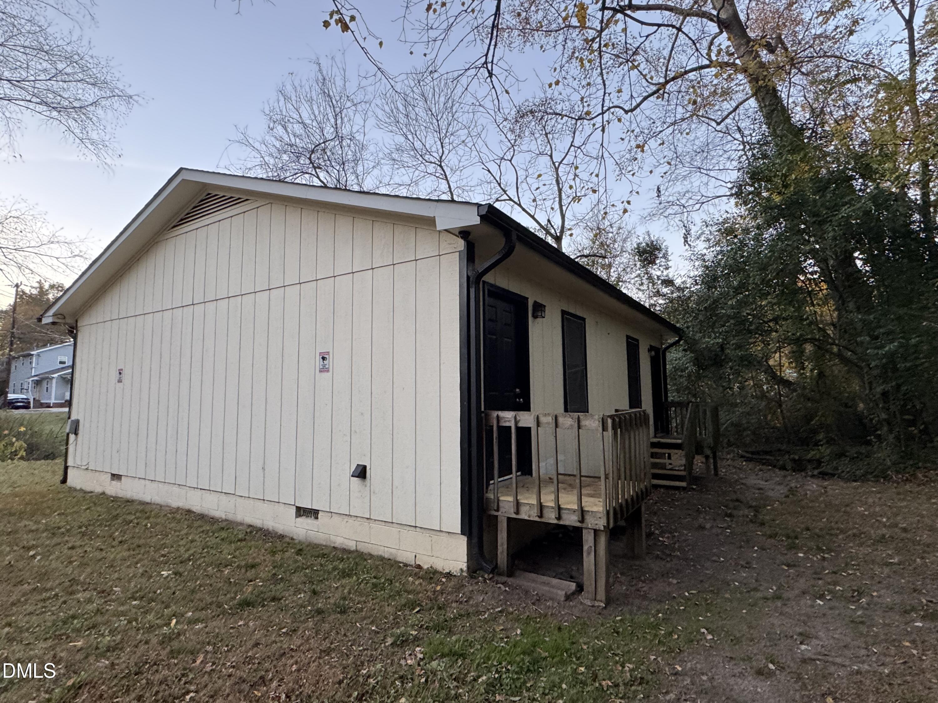 1014 Sedgefield Street