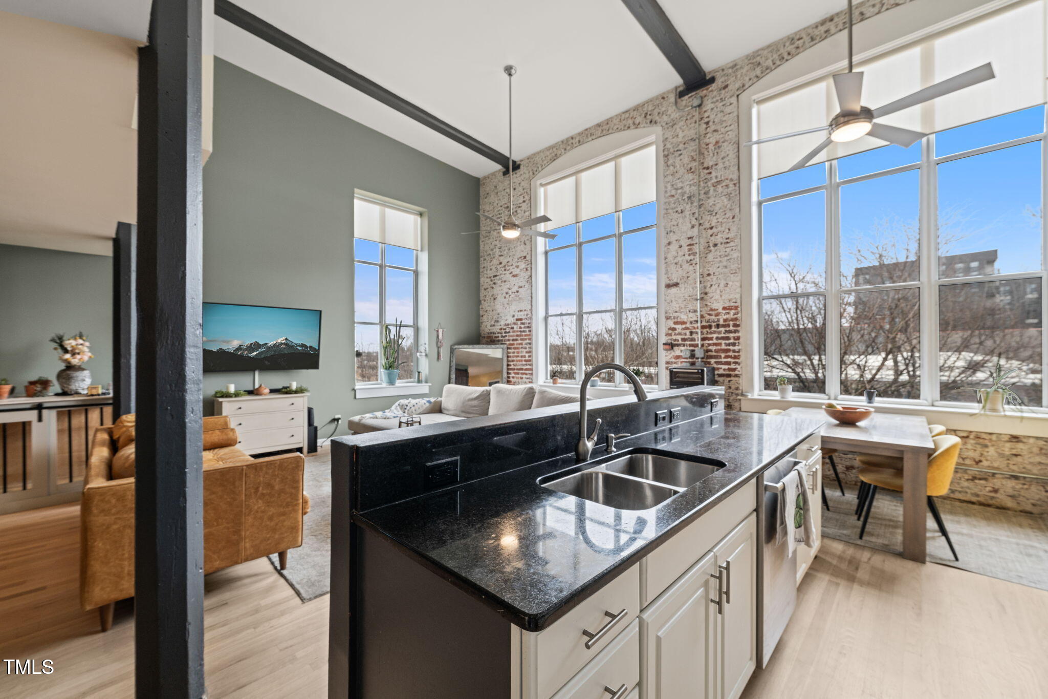 614 Capital Boulevard 229