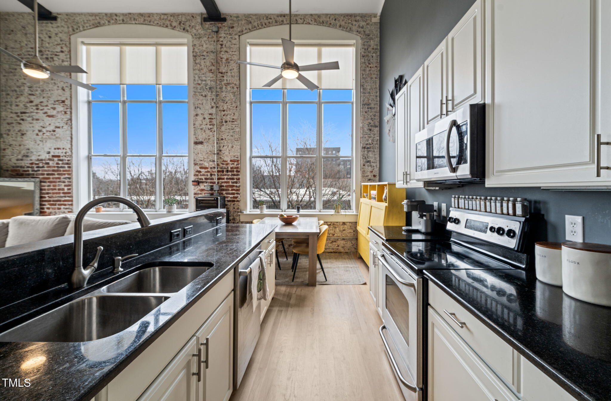 614 Capital Boulevard 229