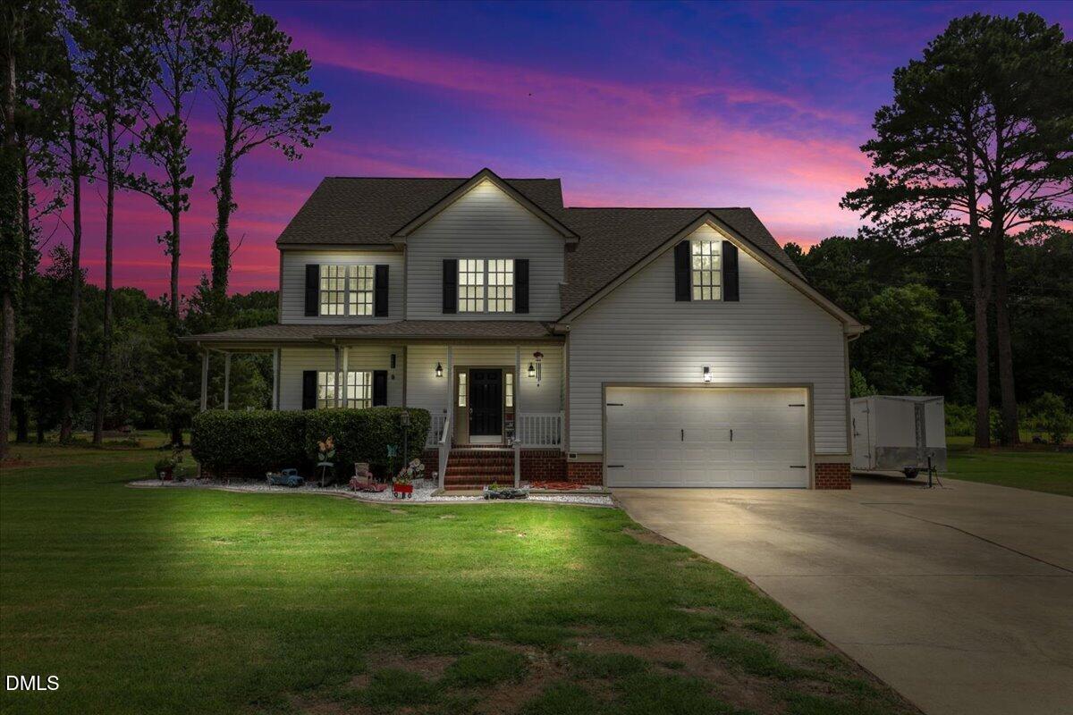 122 W Raintree Lane