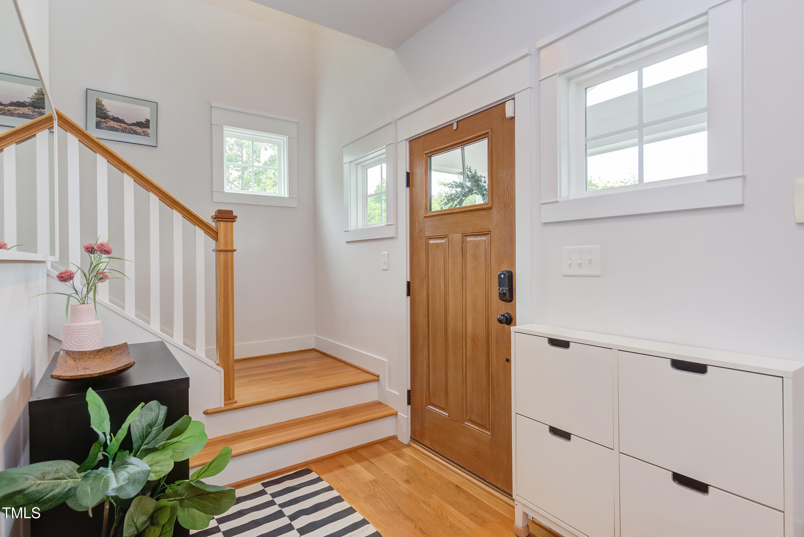 119 W Piedmont Avenue
