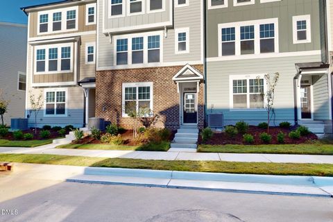 5017 Jowett'S Walk Drive 34 Cary NC 27519