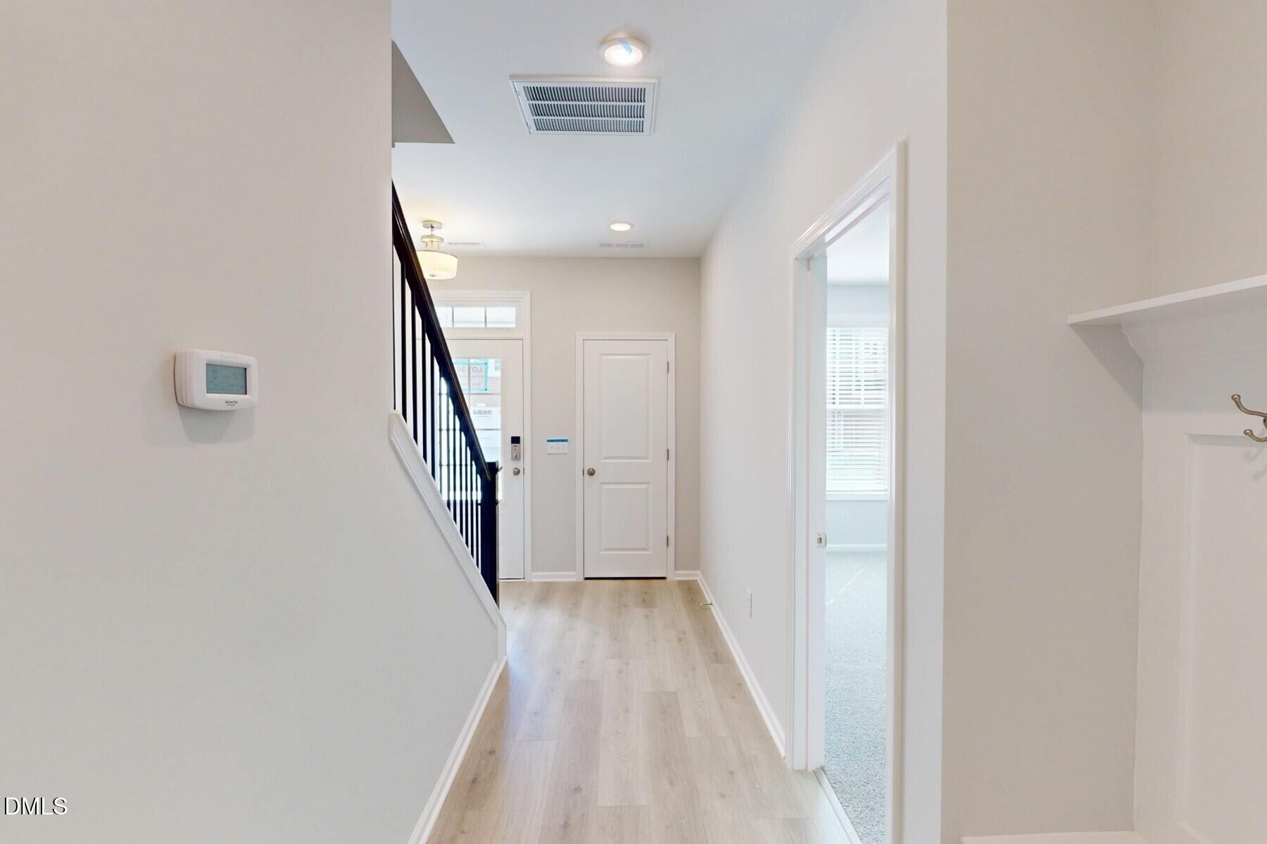 5017 Jowett'S Walk Drive 34