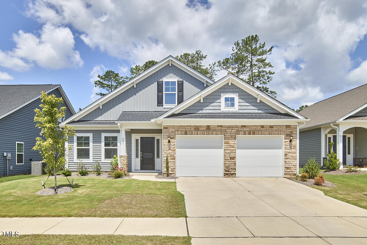 428 N Maple Walk Drive