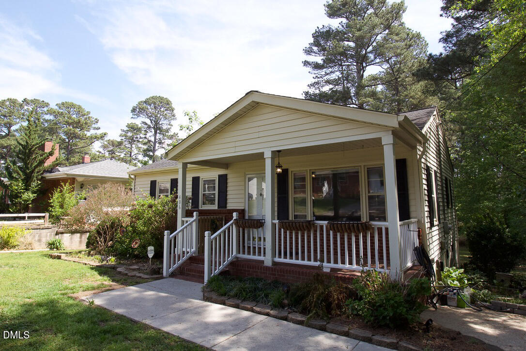 406 N Cheatham Street