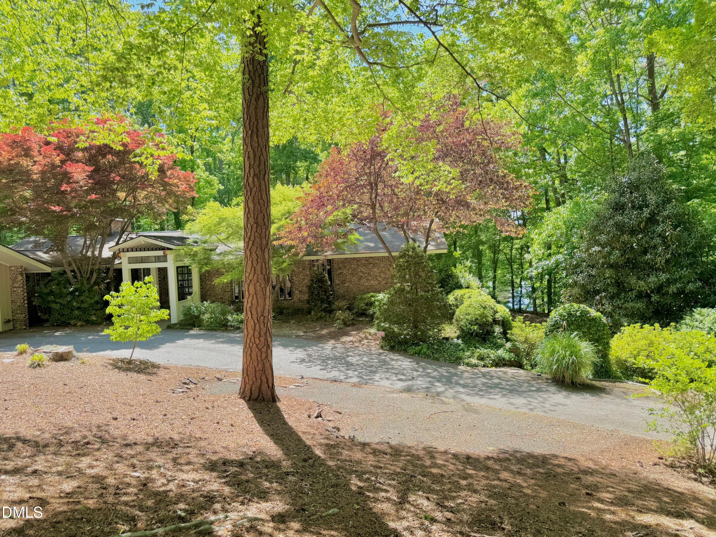 206 Beechwood Trail