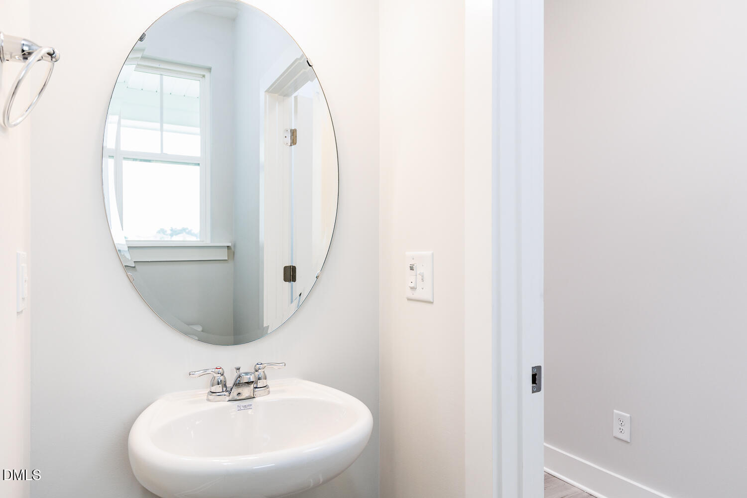 35 Silver Pine Drive