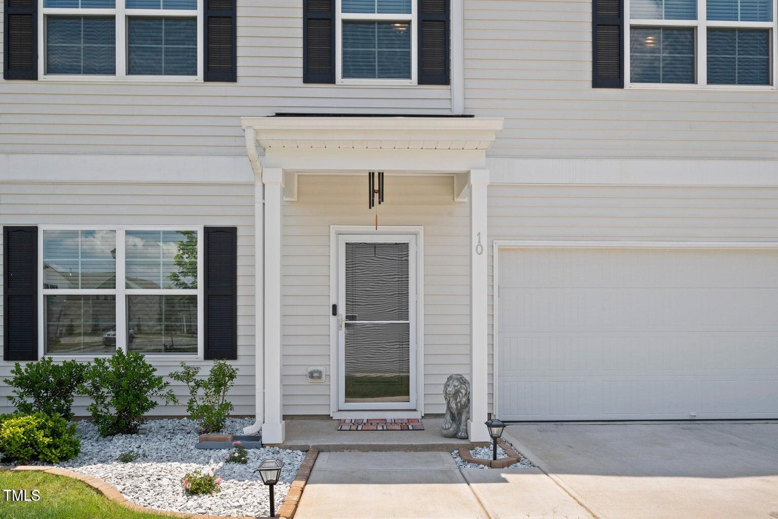 10 Forest Brook Way