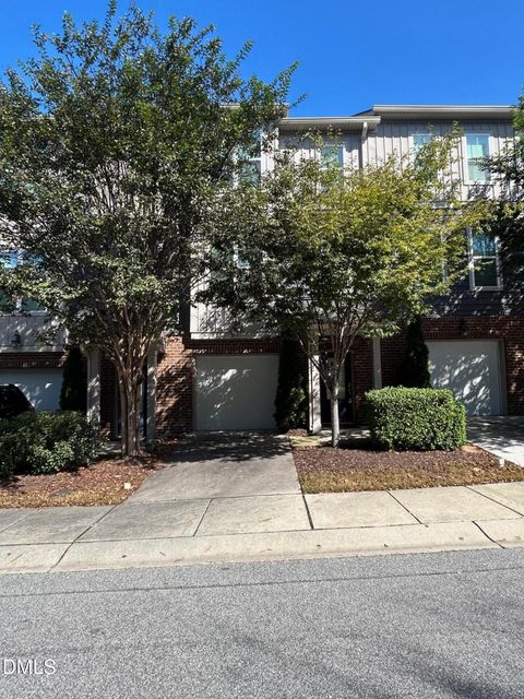 4110 Sykes Street Cary NC 27519