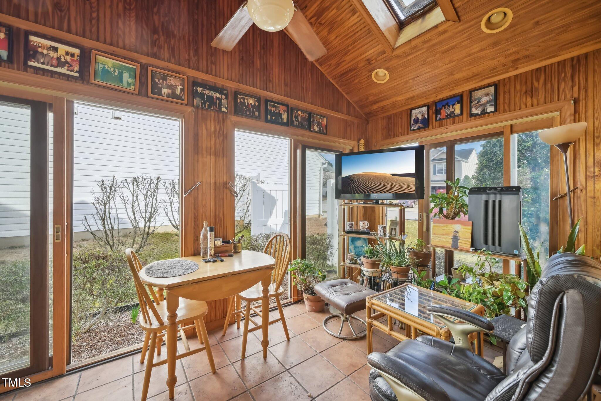 5548 Roan Mountain Place