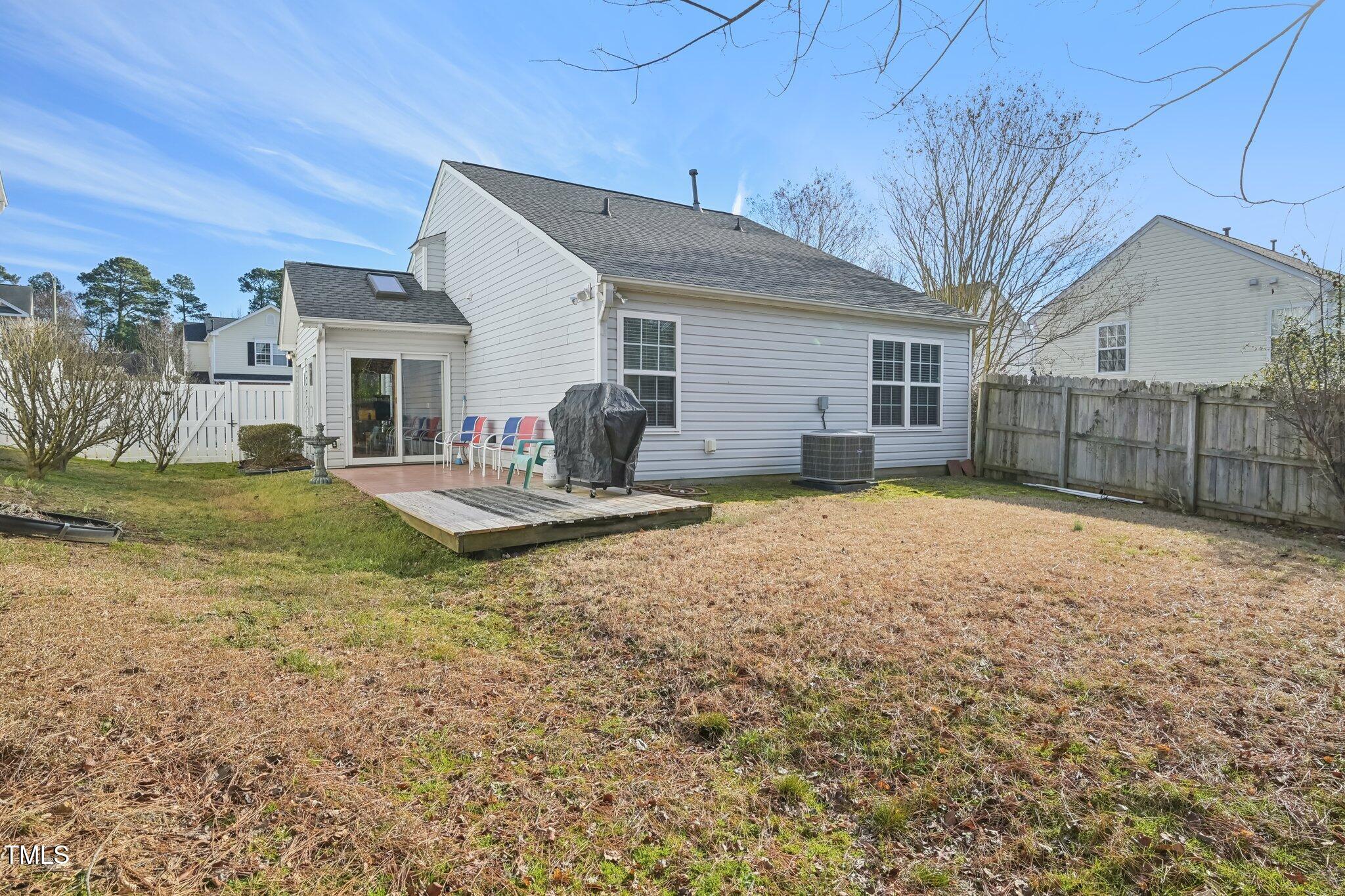 5548 Roan Mountain Place